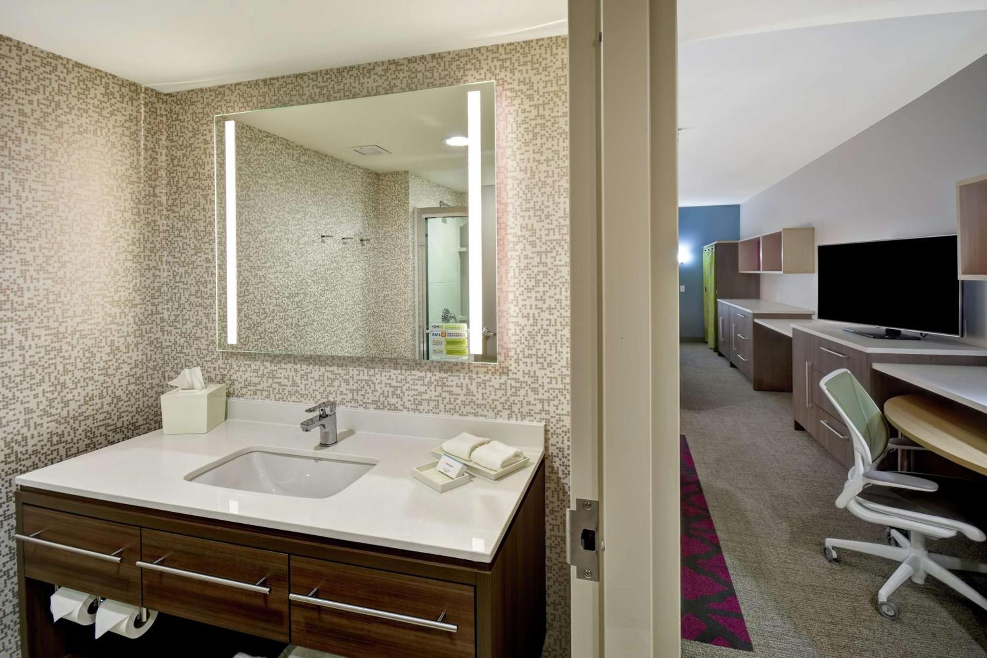 Home2 Suites By Hilton Φράνκφορτ Εξωτερικό φωτογραφία